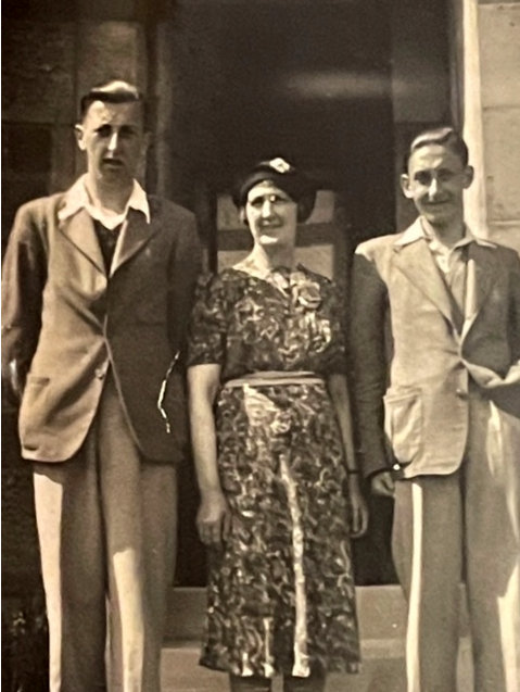 This image has an empty alt attribute; its file name is Message-16082024-125148.jpg